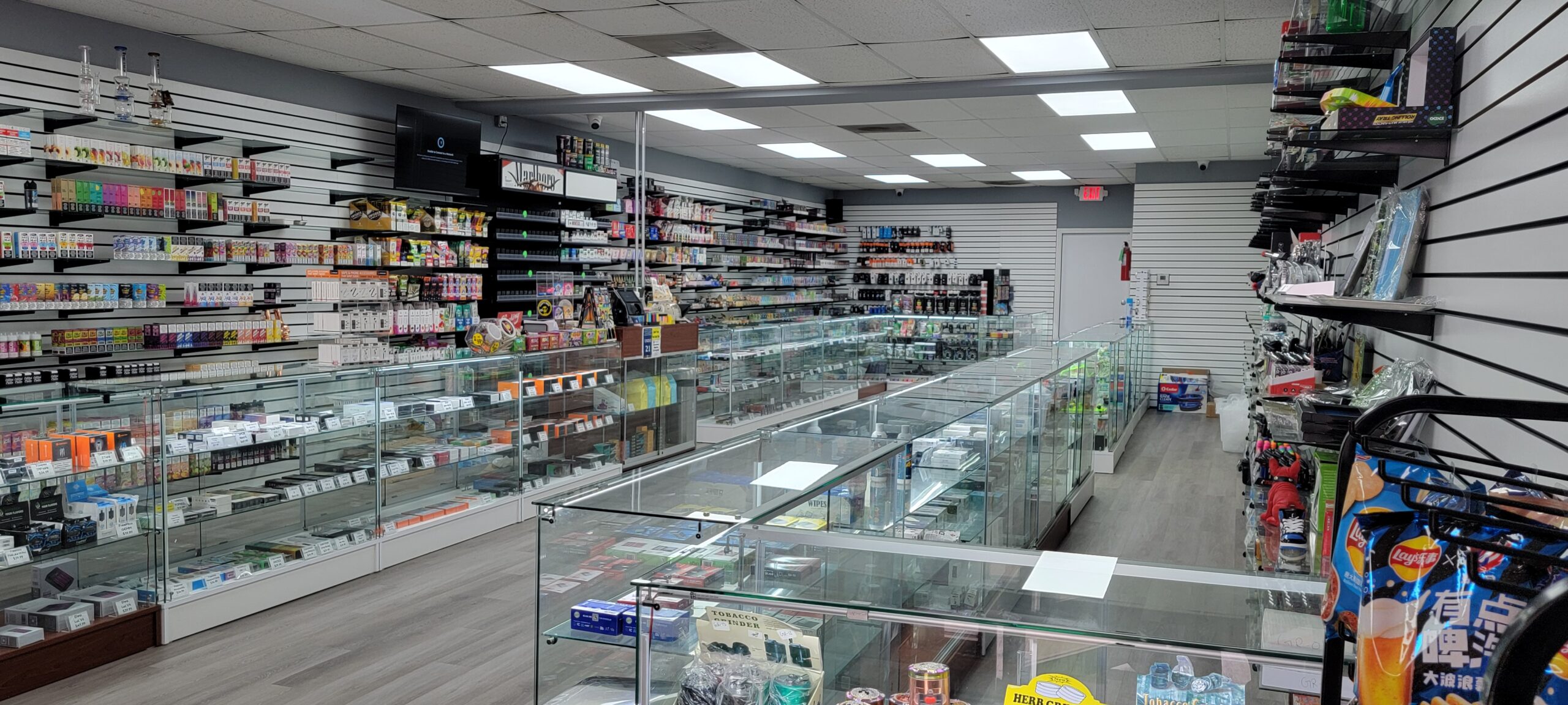Inside of VapeX smoke shop in Rogers AR